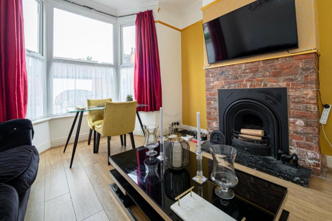 Stunning Victorian House Apartment Kingston upon Hull Exterior photo