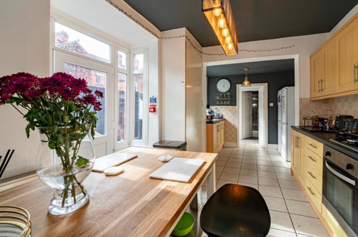 Stunning Victorian House Apartment Kingston upon Hull Exterior photo